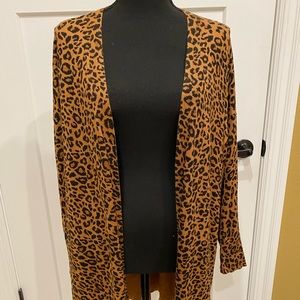 Light cheetah print cardigan